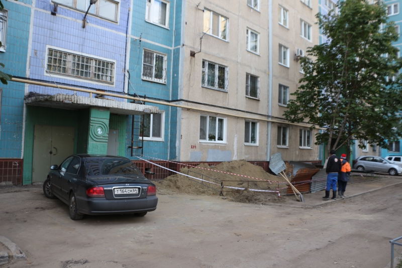 Саратовский «портал в ад» поглотил больше полсотни «КамАЗов» песка