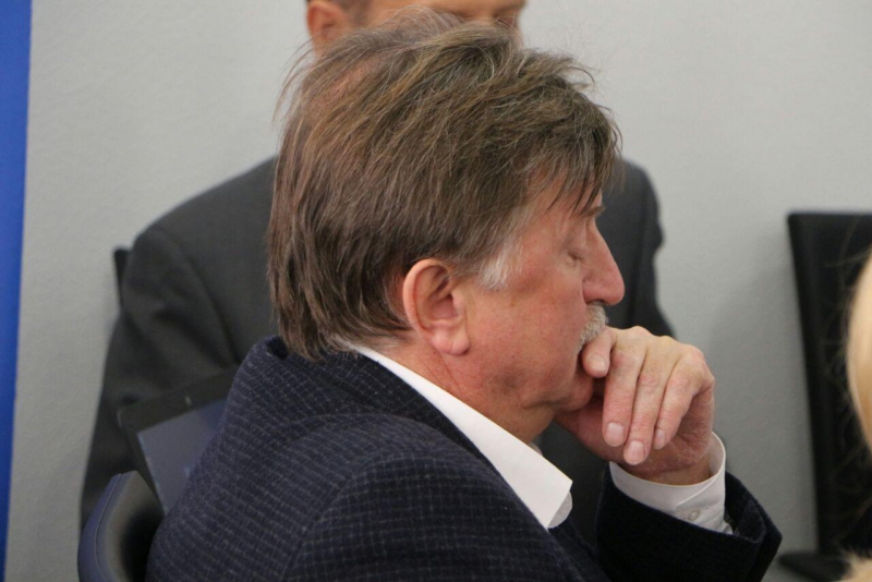 Прокуратура Саратова требует отменить согласование с властями дизайна вывесок