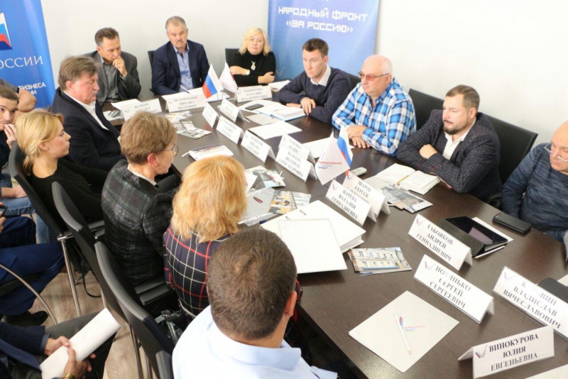 Прокуратура Саратова требует отменить согласование с властями дизайна вывесок