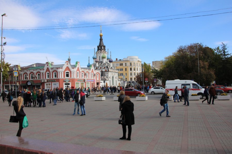 В Саратове «заминированы» вузы, школы, торговые центры
