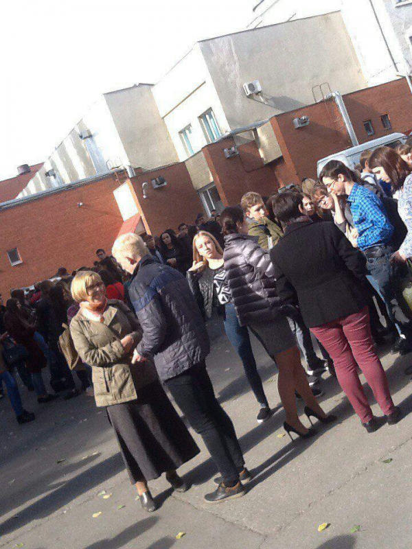 В Саратове «заминированы» вузы, школы, торговые центры