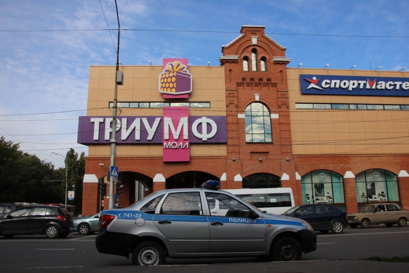 Вторая волна эвакуаций. В районе Сенного рынка образовались «глухие пробки»