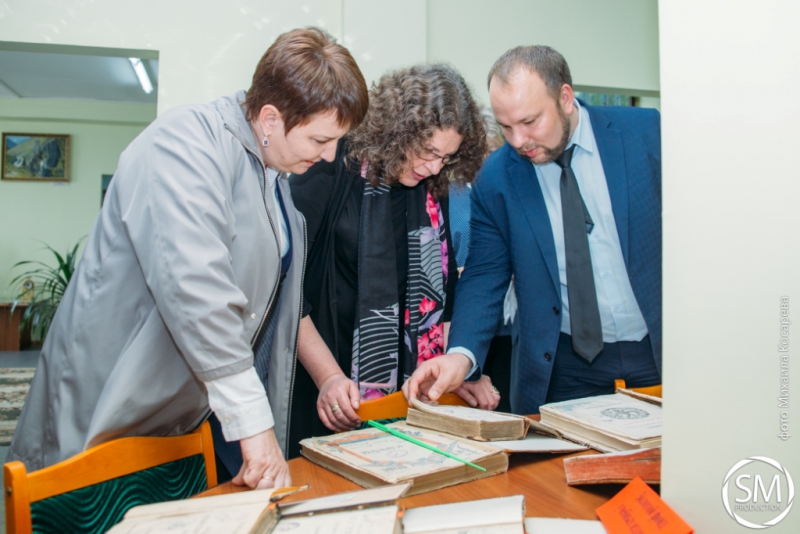 Александра Маринина встретилась со студентами СГЮА