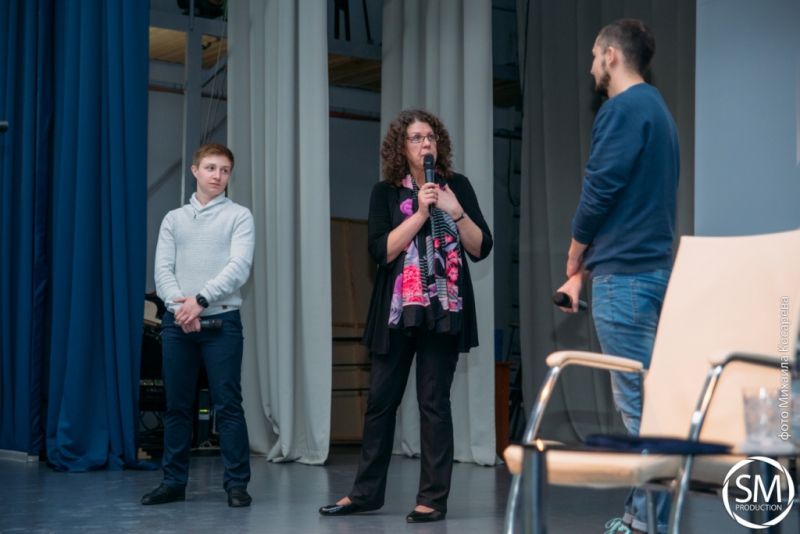 Александра Маринина встретилась со студентами СГЮА