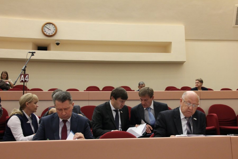 В Саратовской области согласовали кандидатуры зампредов правительства