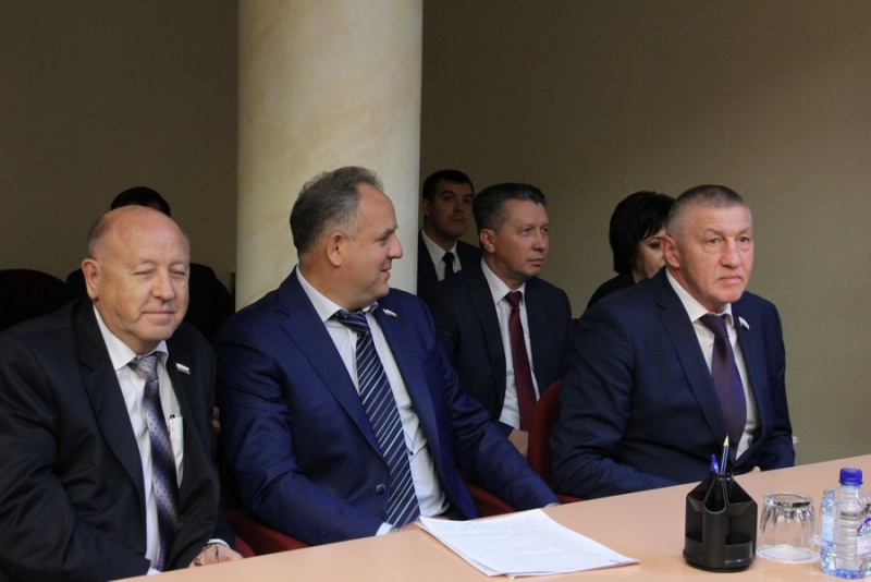 В Саратовской области согласовали кандидатуры зампредов правительства