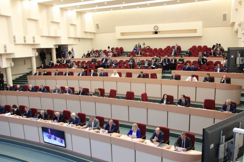 В Саратовской области согласовали кандидатуры зампредов правительства