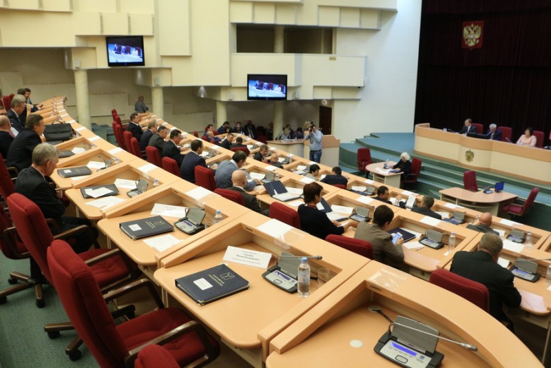 Депутаты гордумы утвердили дату конкурса по выборам главы Саратова