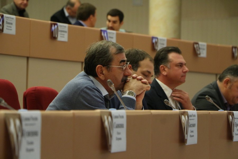 Депутаты гордумы утвердили дату конкурса по выборам главы Саратова