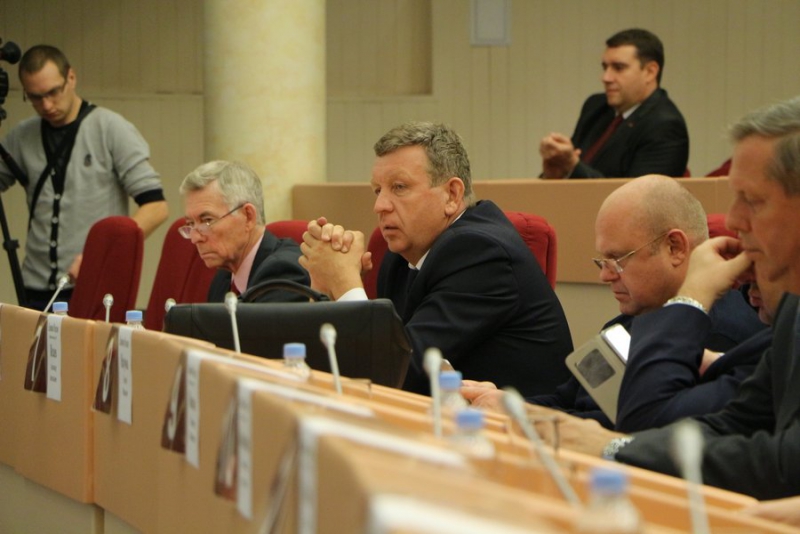 Депутаты гордумы утвердили дату конкурса по выборам главы Саратова