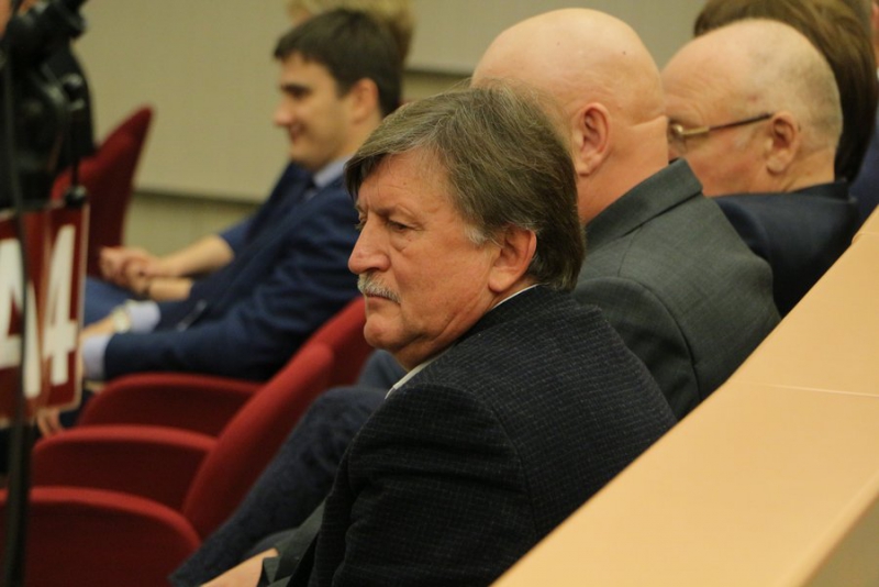 Депутаты гордумы утвердили дату конкурса по выборам главы Саратова