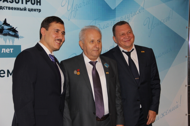 Научно-производственный центр «Алмаз-Фазотрон» отметил 20-летие в саратовской филармонии