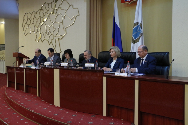 Глава Фонда соцстрахования РФ рассказал о разоблачениях работников через соцсети