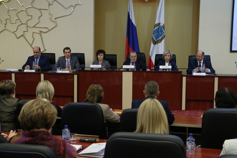 Глава Фонда соцстрахования РФ рассказал о разоблачениях работников через соцсети