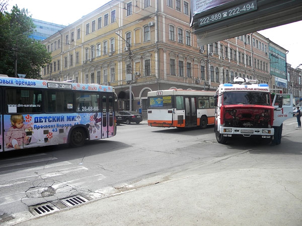 Потушен пожар у здания полиции