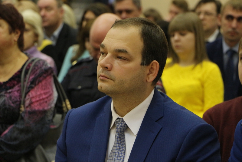 Участники публичных слушаний в считанные минуты поддержали 15 поправок в устав Саратова