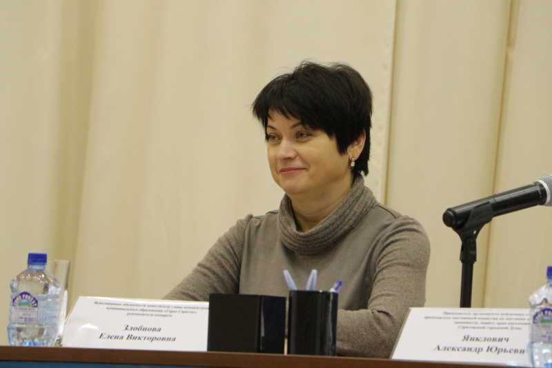 Участники публичных слушаний в считанные минуты поддержали 15 поправок в устав Саратова