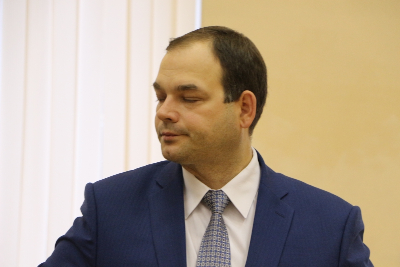 Участники публичных слушаний в считанные минуты поддержали 15 поправок в устав Саратова