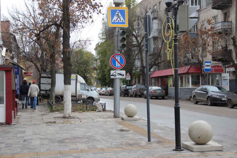 В центре Саратова появились новые светофоры