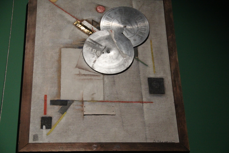 Ночь искусств. В Энгельсе показали авангард и Швамбранию