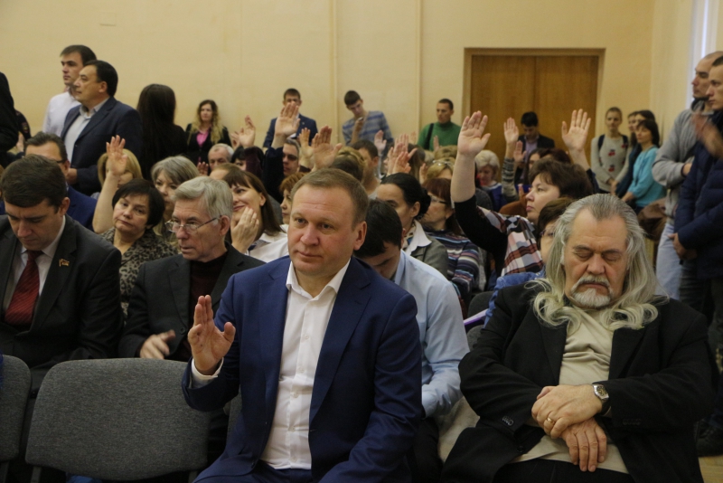 Депутат-коммунист предложил увеличить бюджет Саратова до 23 млрд рублей