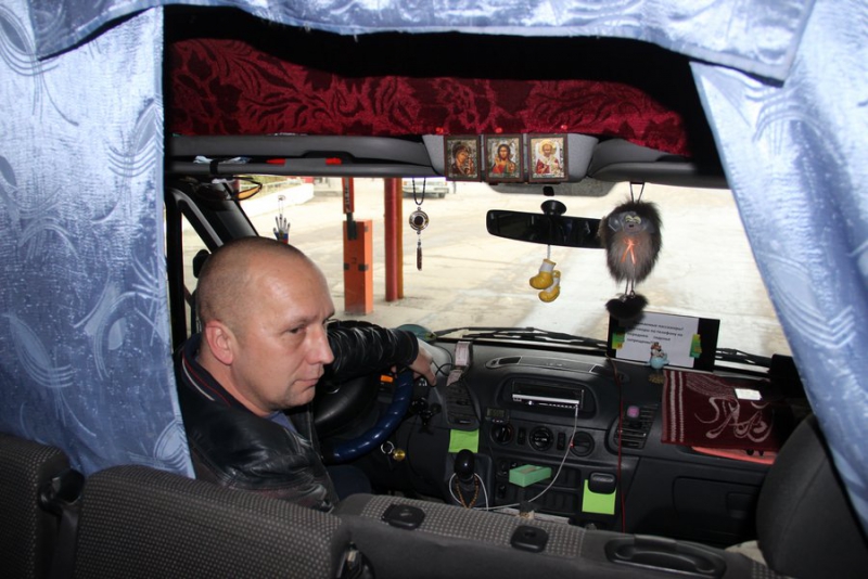 В Саратове водителей автобусов пугают видеокадрами со страшными ДТП