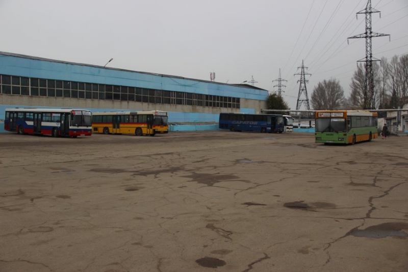 В Саратове водителей автобусов пугают видеокадрами со страшными ДТП