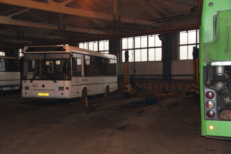 В Саратове водителей автобусов пугают видеокадрами со страшными ДТП