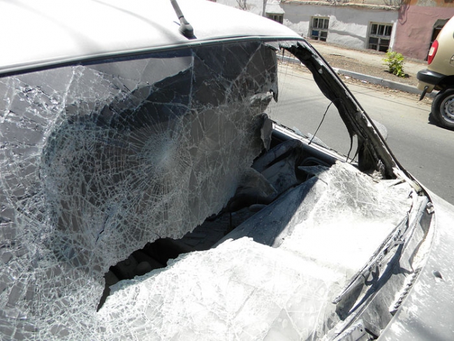 В центре Саратова горит внедорожник