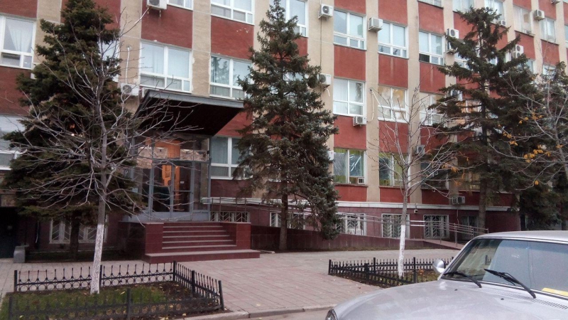 В Саратове из-за угрозы взрыва эвакуируют облизбирком и минстрой