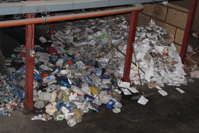 Отбор вторсырья на мусороперерабатывающих заводах области превысил две тысячи тонн