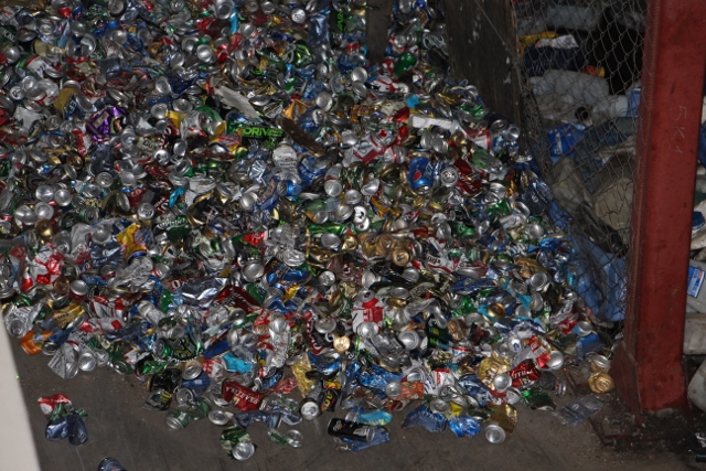 Отбор вторсырья на мусороперерабатывающих заводах области превысил две тысячи тонн