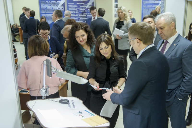 В ТПП Саратовской области прошла выставка-ярмарка инновационных проектов