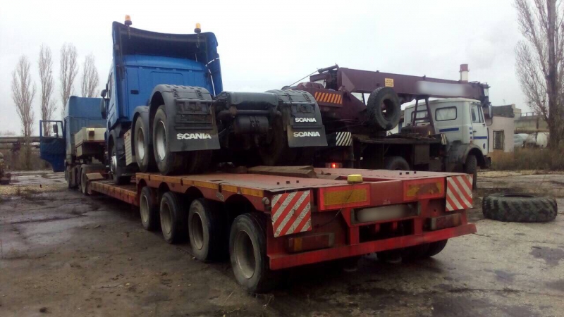 В Саратове у бизнесменов конфисковали 4 грузовика и автоцистерны