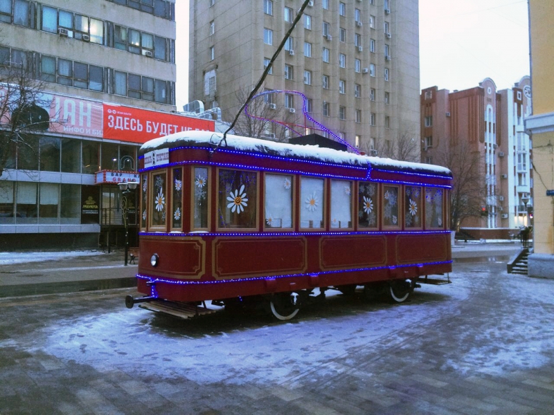 Волжская администрация отчиталась об обновлении подсветки у трамвая «Семен»