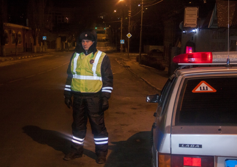 В Саратовской области рождественские богослужения охраняли более 800 полицейских