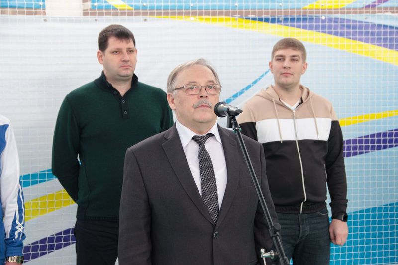 В Татищеве прошел Рождественский товарищеский турнир по волейболу