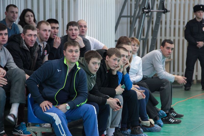 В Татищеве прошел Рождественский товарищеский турнир по волейболу