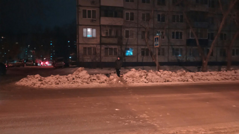 Горожане жалуются на опасный для детей пешеходный переход