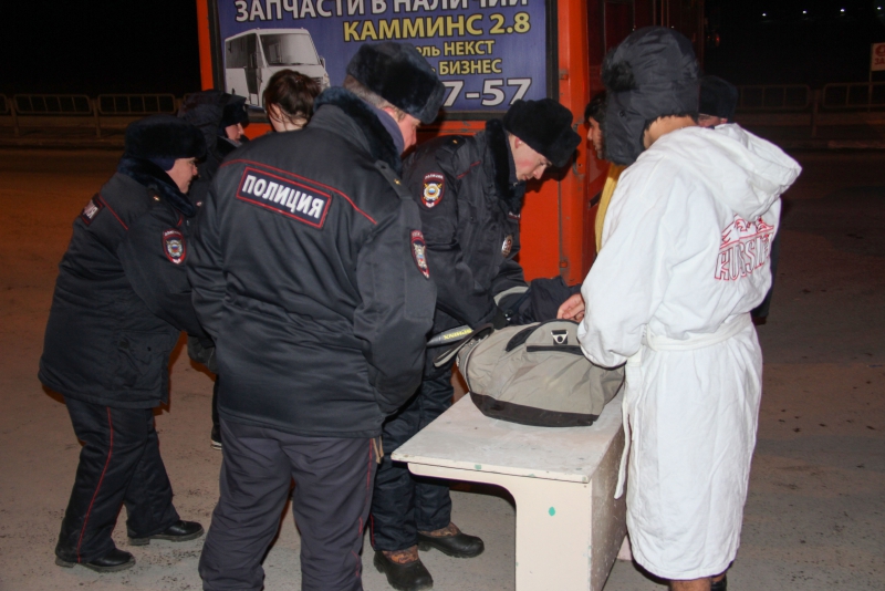 В ночных Крещенских купаниях приняли участие 13 тысяч саратовцев