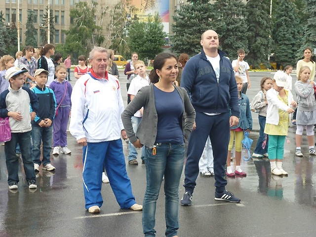 У Александра Ландо болят ноги после утренней зарядки