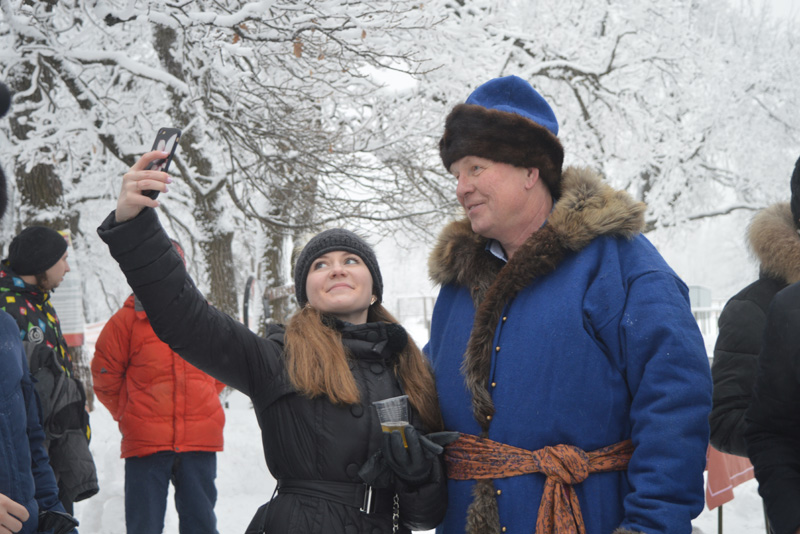 Студенты СГТУ отметили День Татьяны вместе с ректором на лыжне