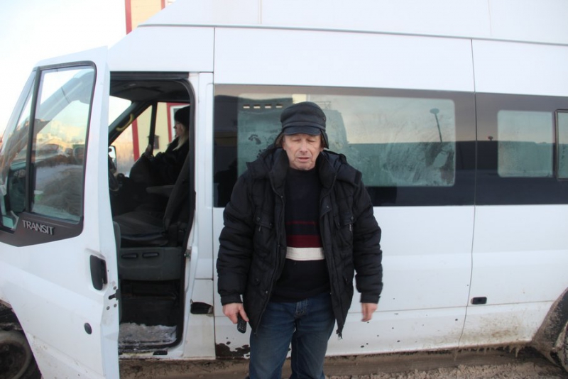 В Саратове граждане рискуют жизнью на обледеневших тротуарах