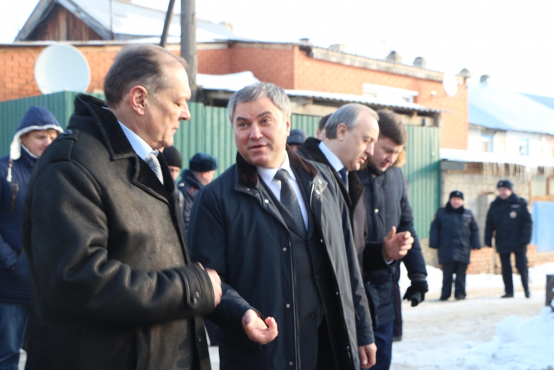 Володин: Жители бараков в Энгельсе получат новое жилье не меньшей площади