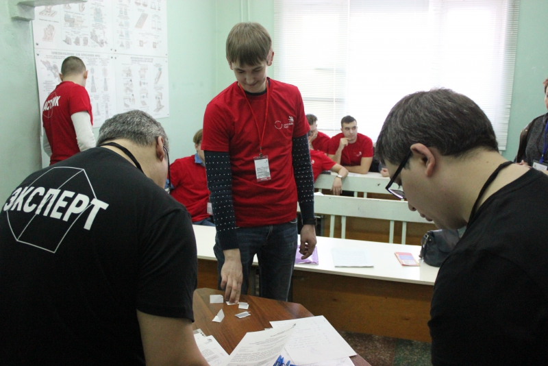 В Балакове Поволжский колледж встречает участников Чемпионата WorldSkills -2018