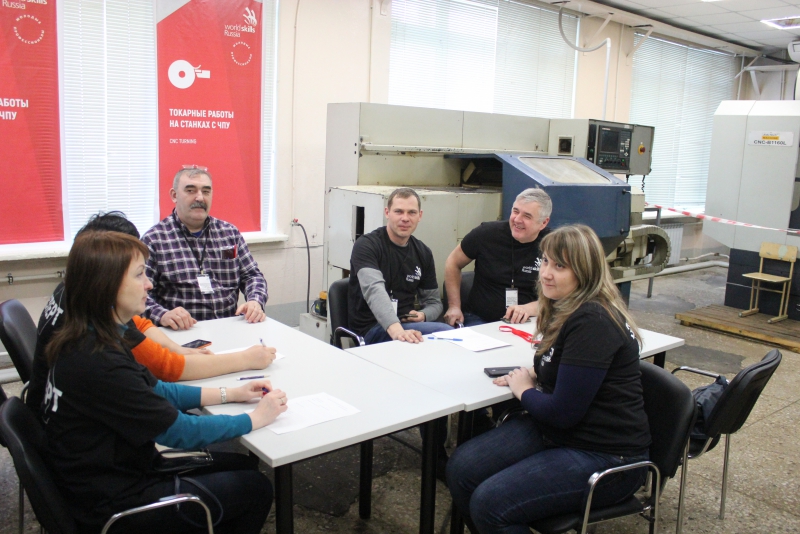 В Балакове Поволжский колледж встречает участников Чемпионата WorldSkills -2018