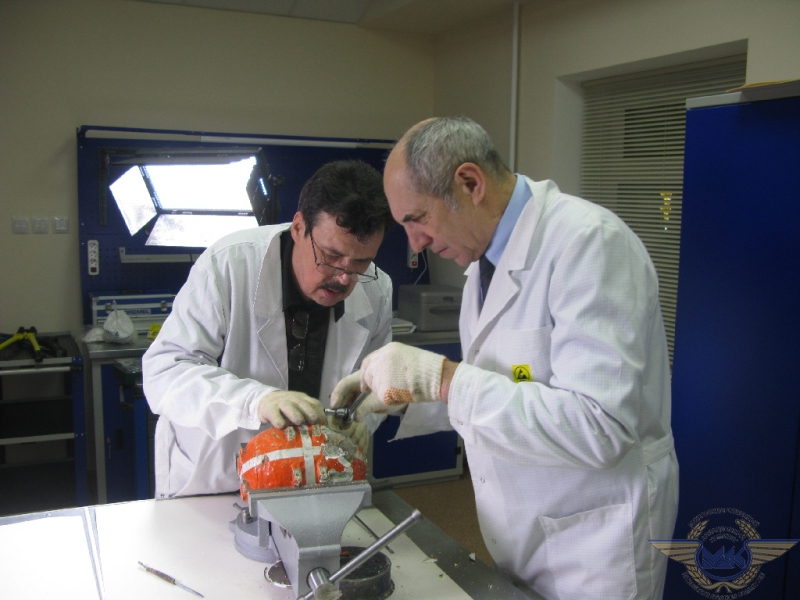 Началась расшифровка записей с разбившегося самолета «Саратовских авиалиний»