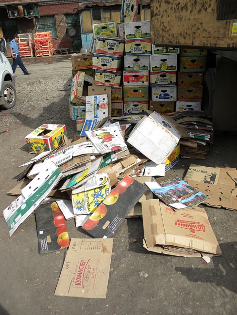 На «Привозе» выявлены новые нарушения. Задержаны иностранцы