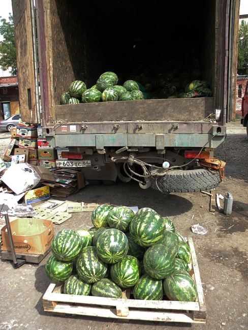На «Привозе» выявлены новые нарушения. Задержаны иностранцы