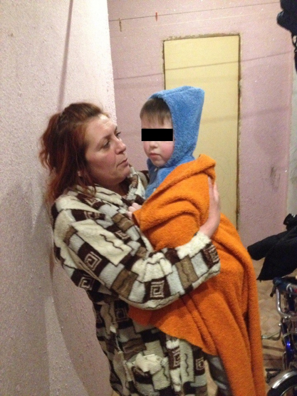 Многострадальный дом в Елшанке из-за отсутствия отопления покрывается льдом